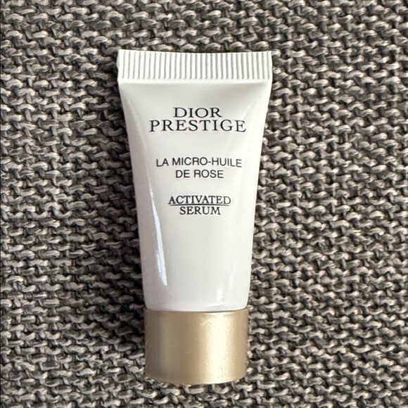 Set of 2 Minis DIOR PRESTIGE La Micro-Huile de Rose Advanced Serum 5ml New - Picture 8 of 15